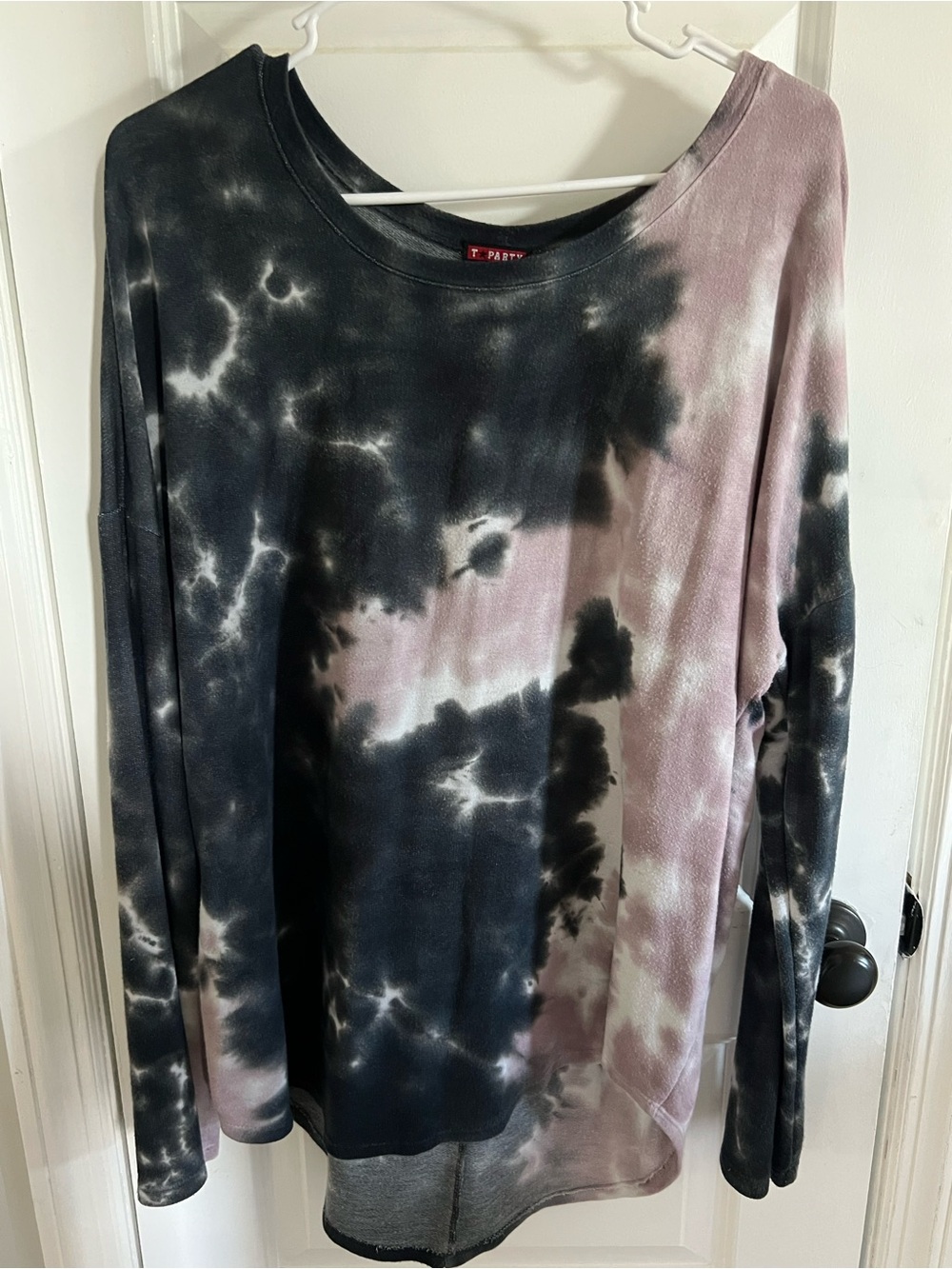 T Party Fashion Black, Lavender and Grey Tie-Dye Crewneck Long Sleeve Tunic